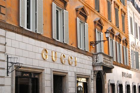 gucci roma via borgognona|gucci store rome italy.